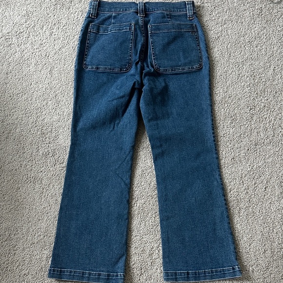Madewell Mid Rise Kick Out Patch Pocket Jeans in size 27P. - Picture 4 of 6